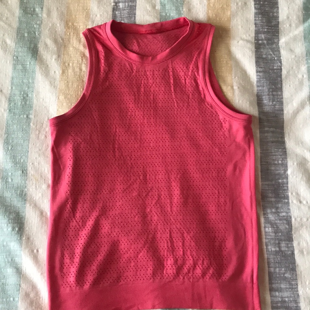 Swiftly Breeze Tank